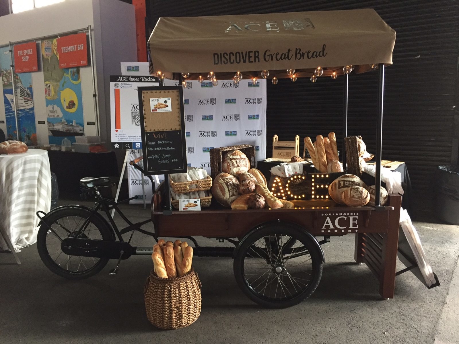 ACE Bakery Serving Display Cart