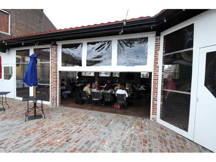 Favazza's Restaurant - Automatic Curtain