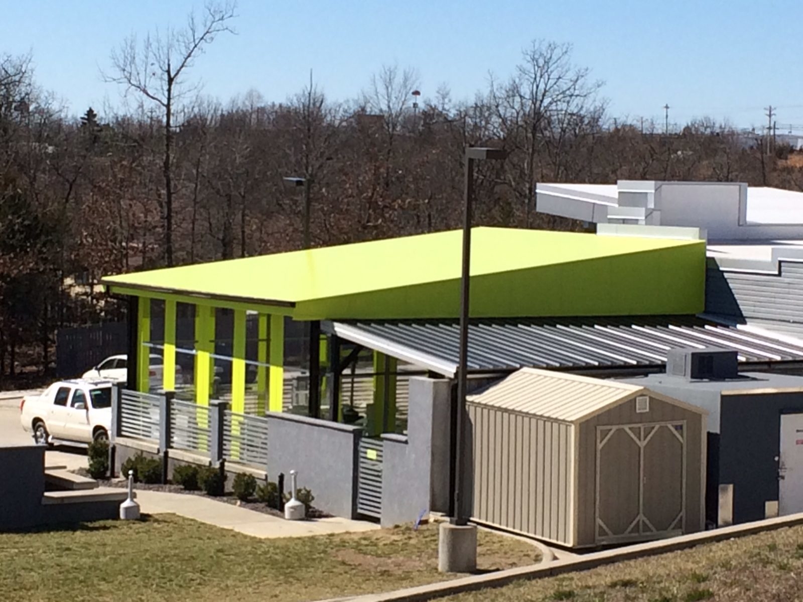 Z Loft Hotel Bar &amp; Grill