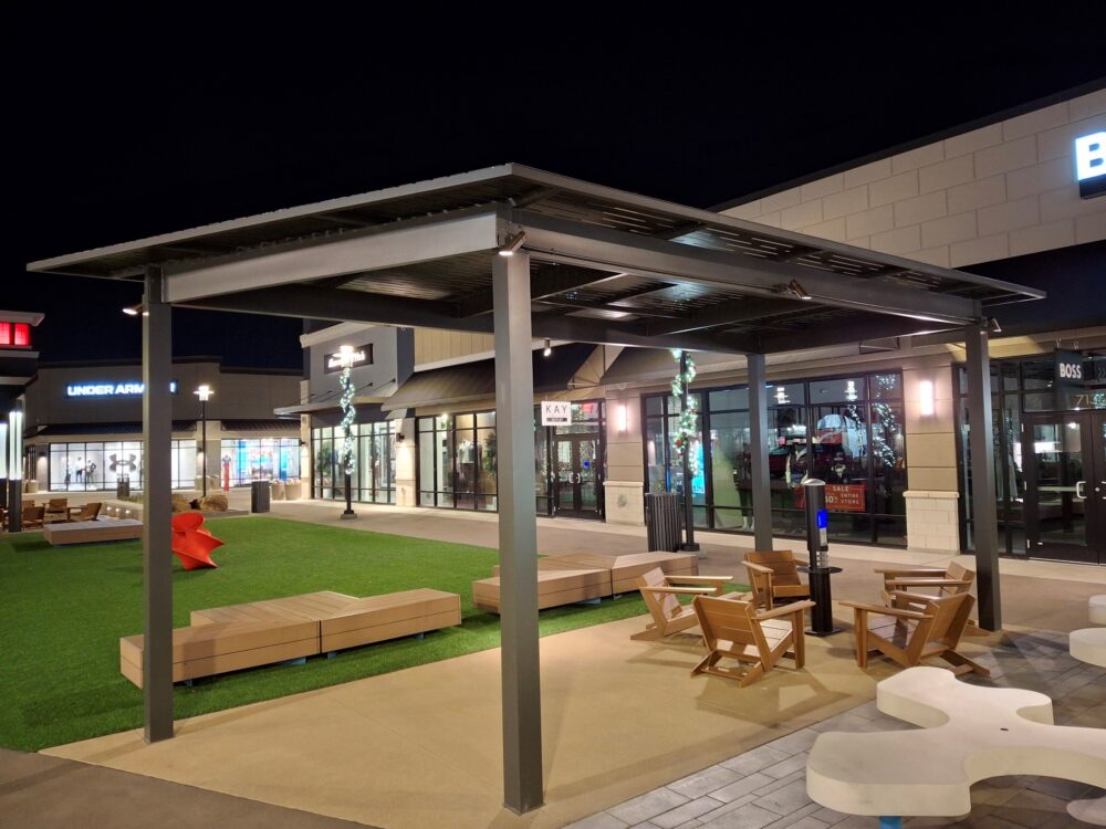 Tulsa Outlet Mall Metal Pergolas